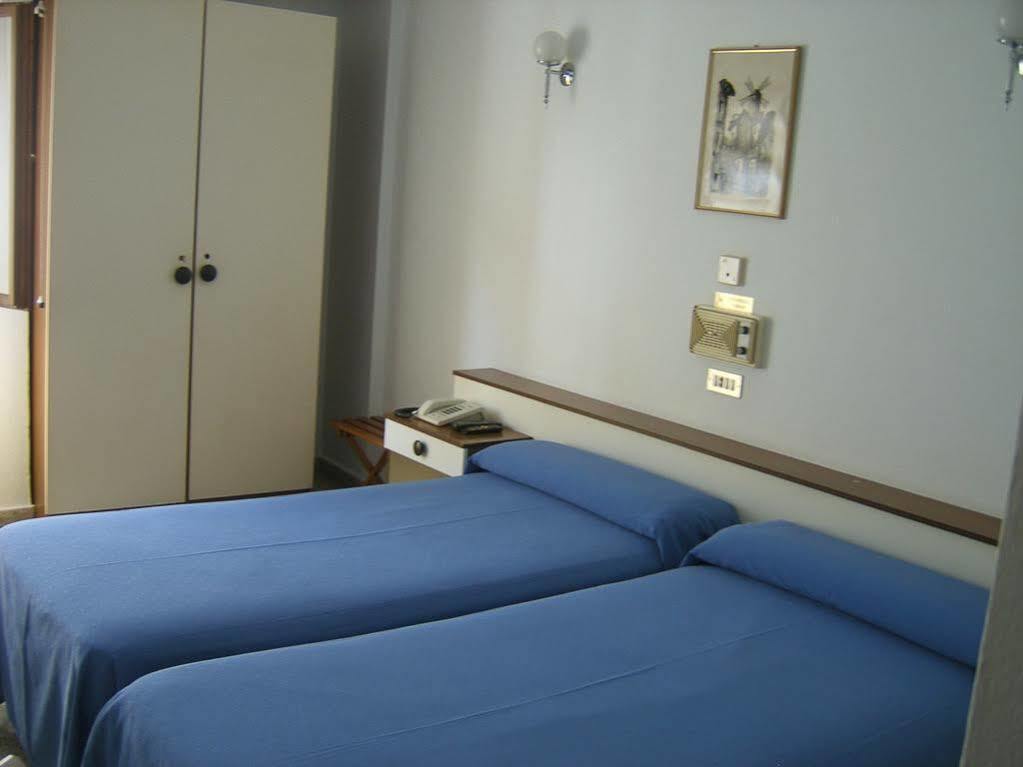 Hotel Puente De Los Santos Tapia De Casariego Zewnętrze zdjęcie