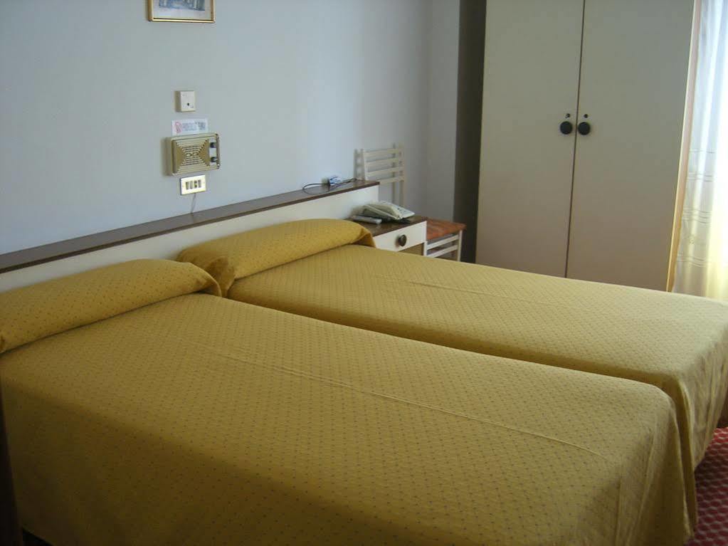 Hotel Puente De Los Santos Tapia De Casariego Zewnętrze zdjęcie